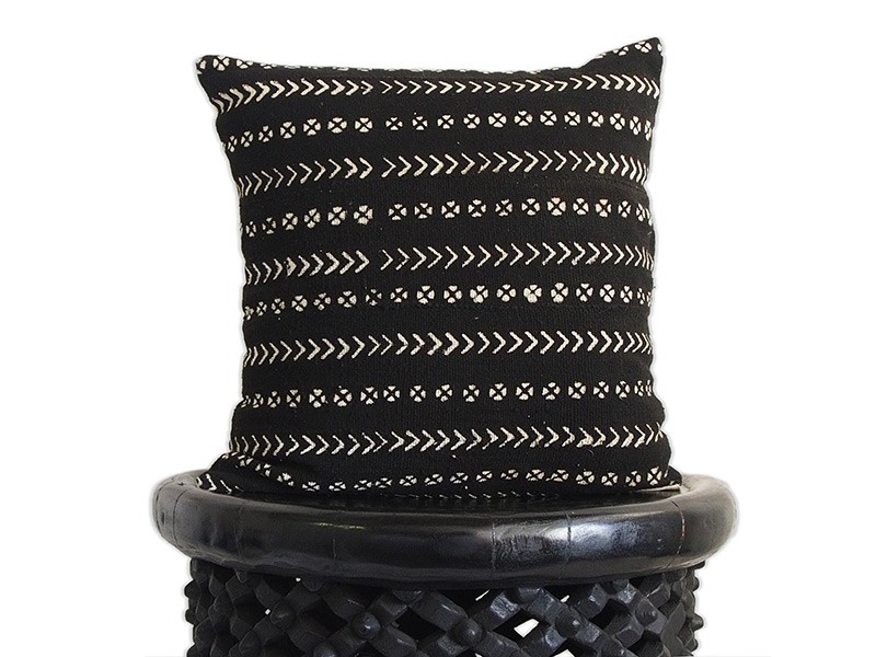 Cushion 53 x 53cm /21" x 21" Black Cushion 53 x 53cm /21" x 21" Black